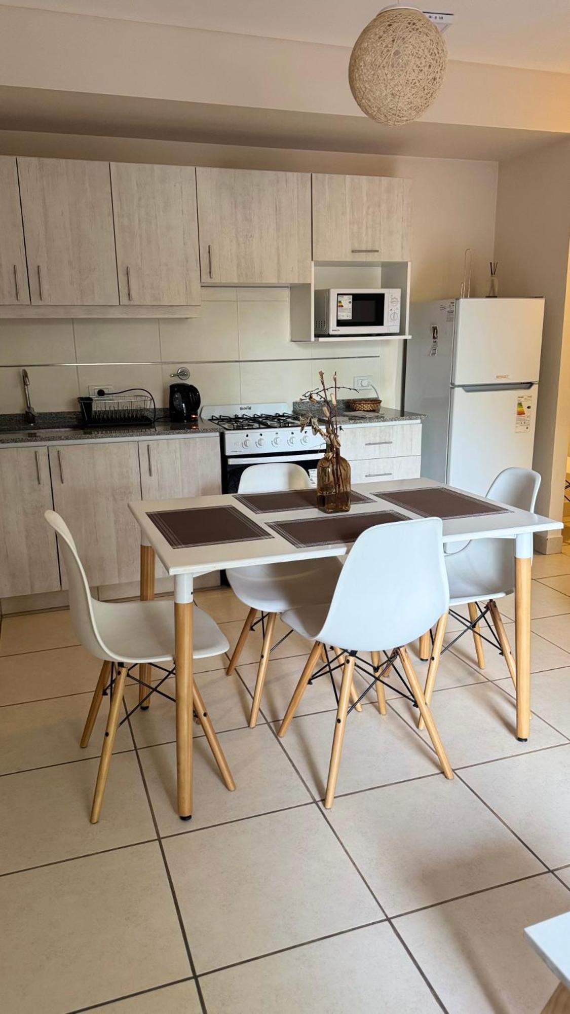 Moderno Departamento Con Cochera Apartamento